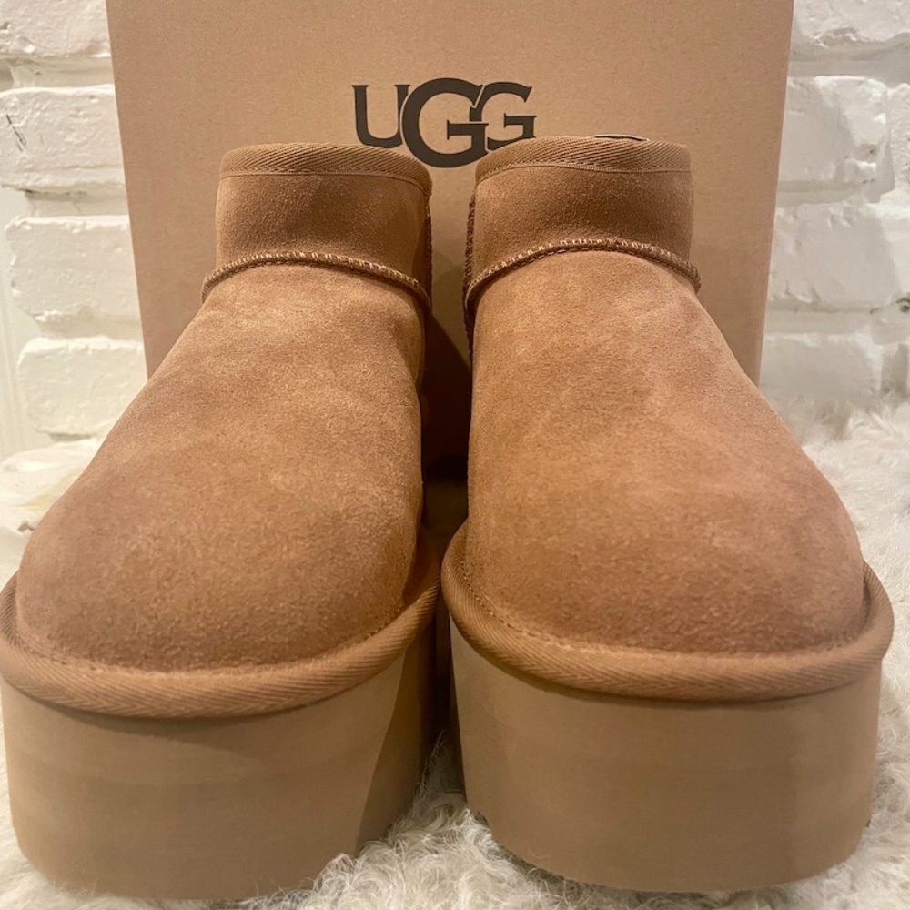 NIB UGG CLASSIC ULTRA MINI PLATFORM BOOTS - CHESTNUT - SIZE 8